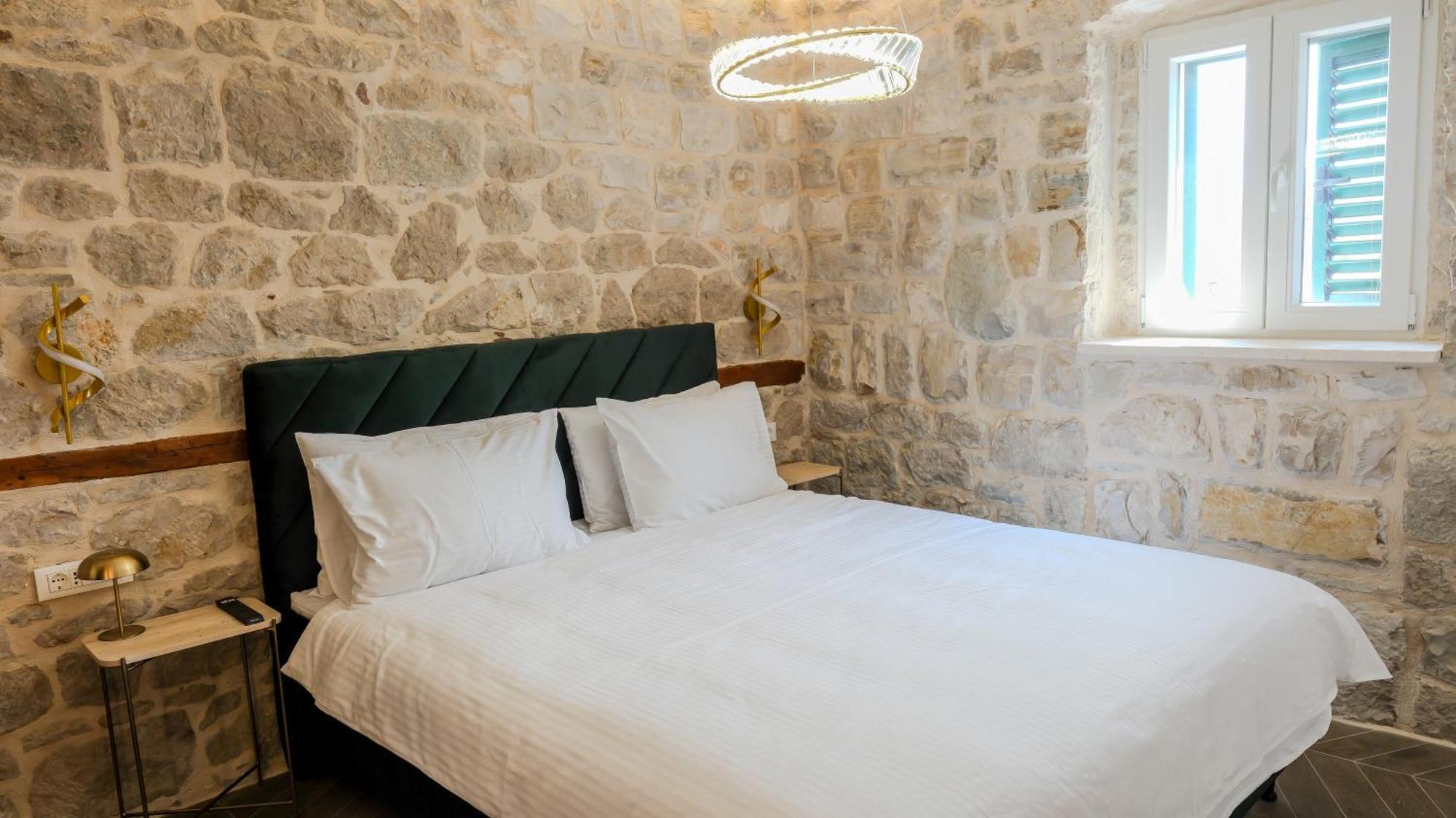 Prisca Luxury Rooms With Breakfast Split Ngoại thất bức ảnh