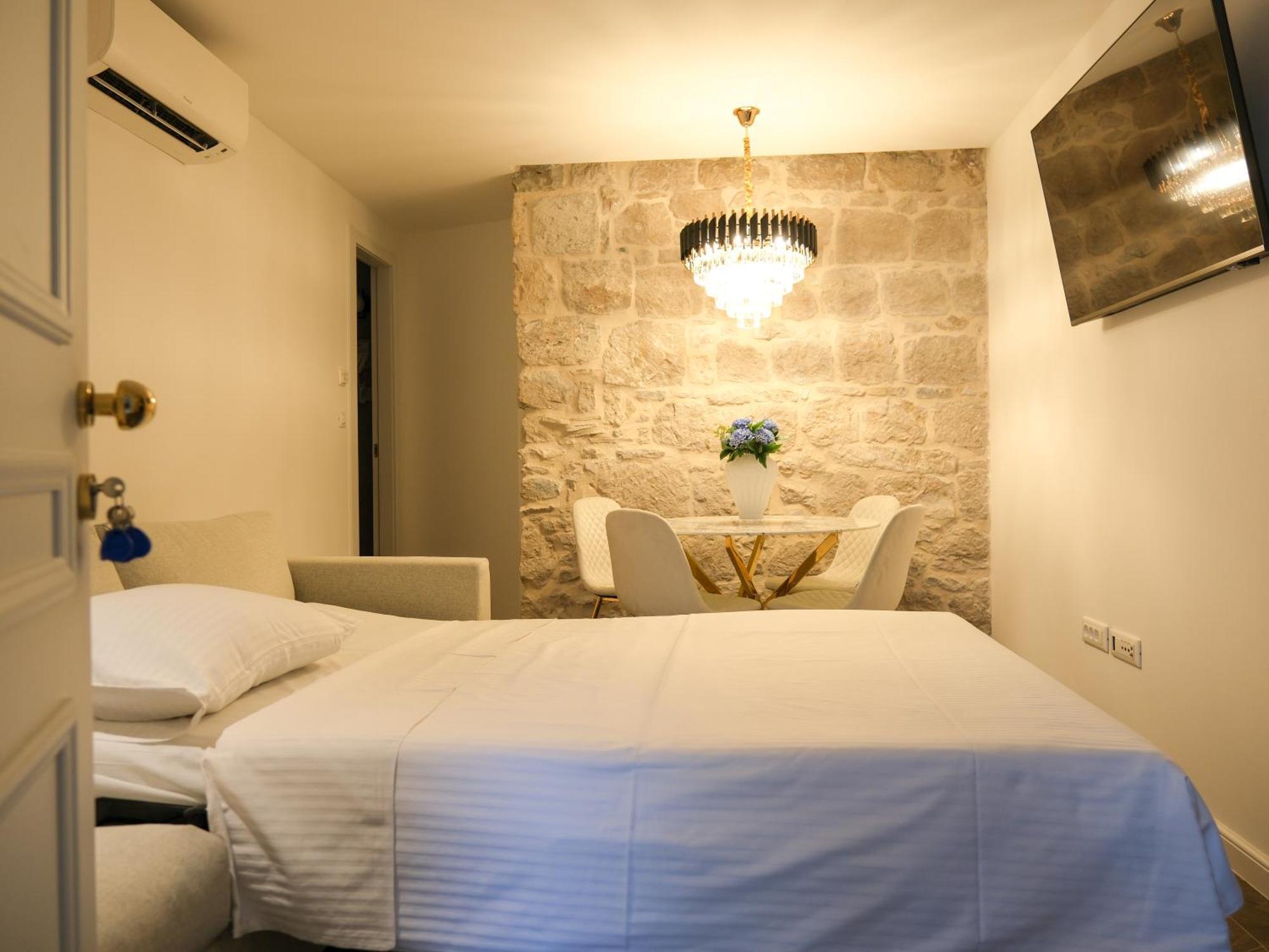 Prisca Luxury Rooms With Breakfast Split Ngoại thất bức ảnh